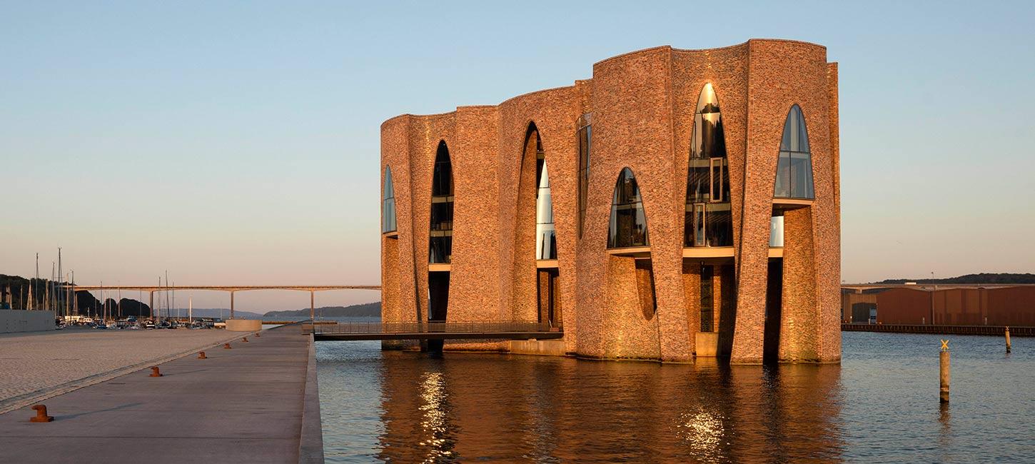 Fjordenhus