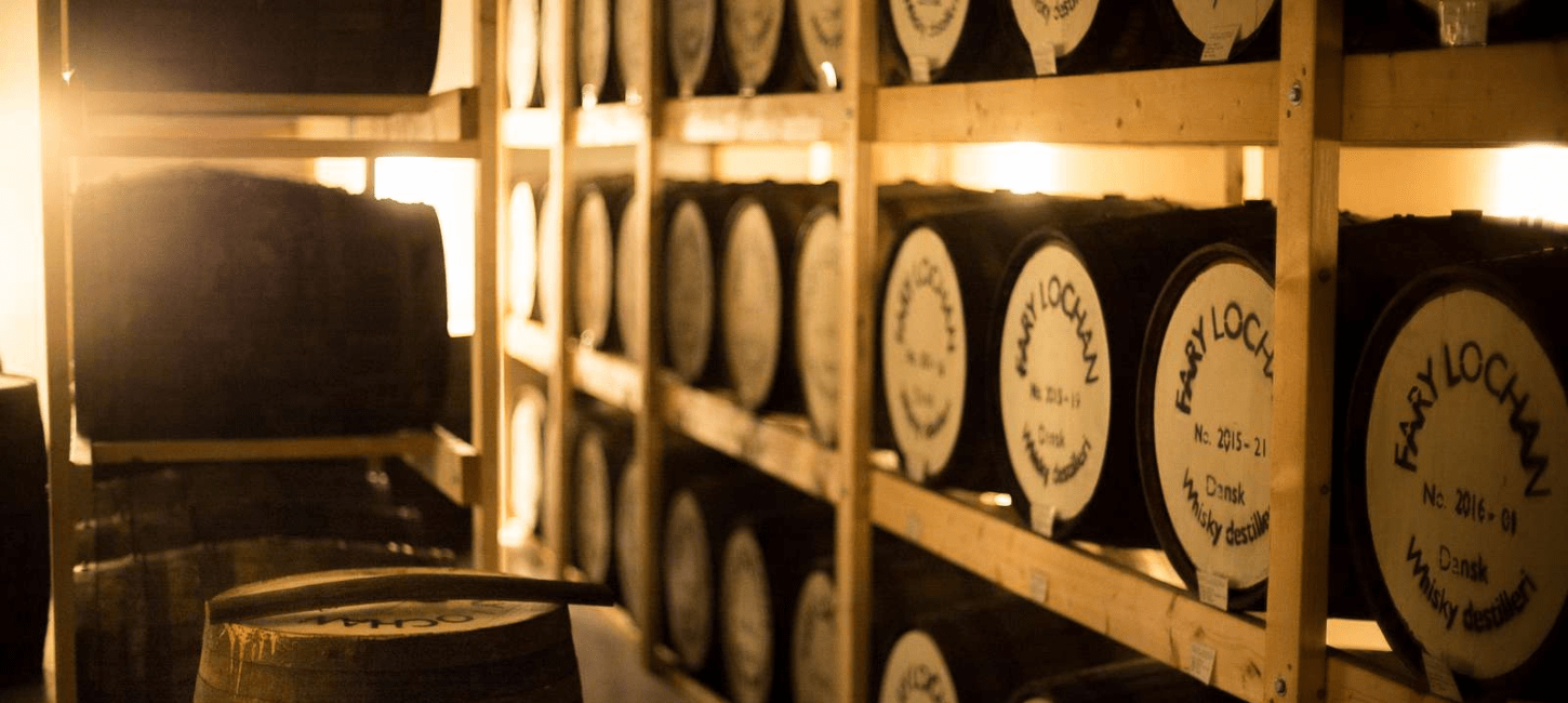 Whisky-tønder hos Fary Lochan