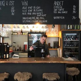 Anduma Vinbar