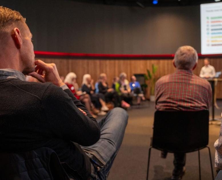 VisitVejles netværksmedlemmer og andre interessenter mødes til turismekonference omkring Fremtidens Turisme